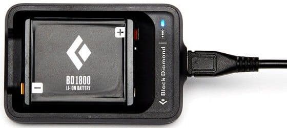Black Diamond BD 1800 ladattava akku + USB-laturi
